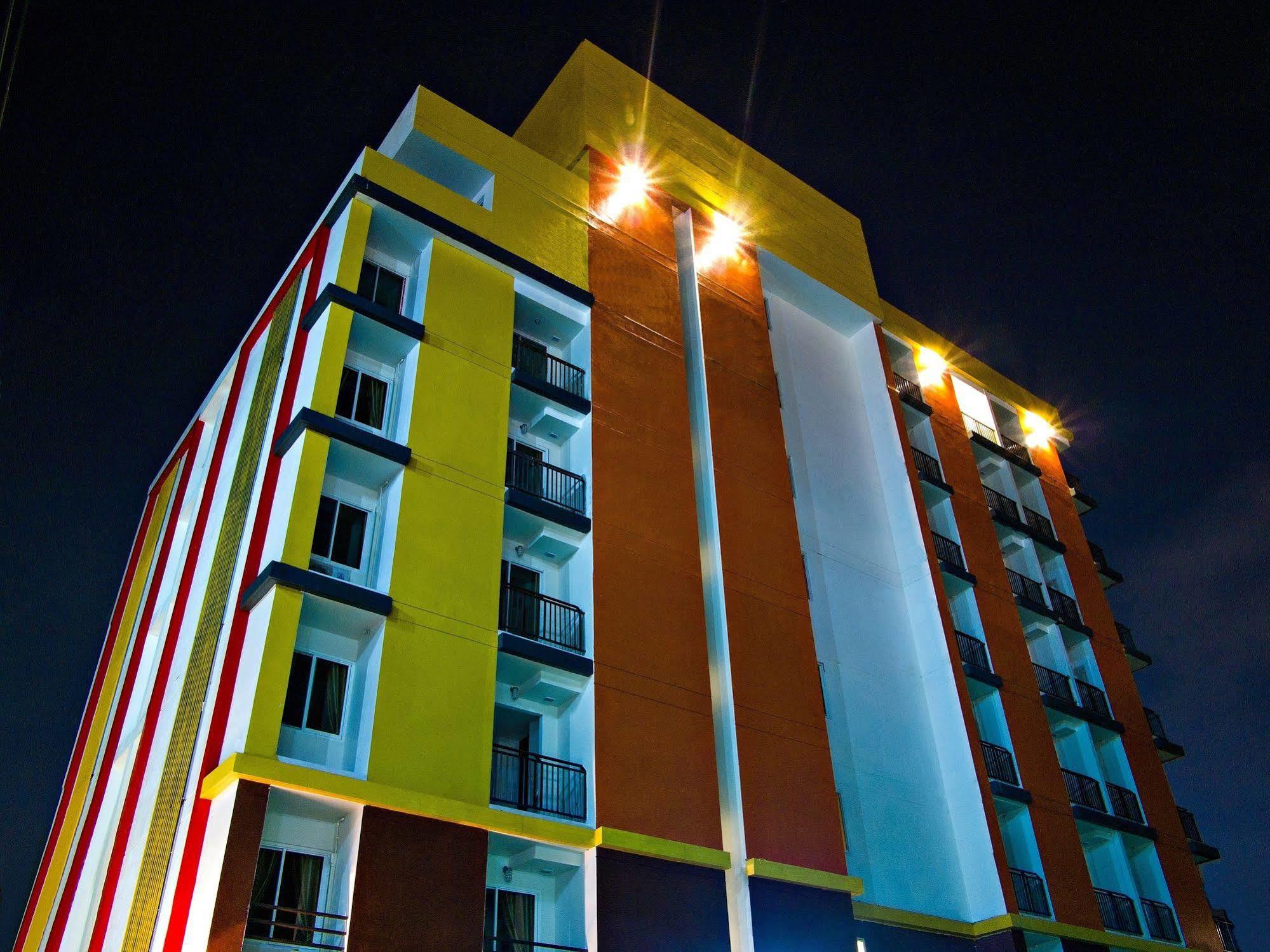 Nrv Place Apart Hotel Bangkok Exterior photo